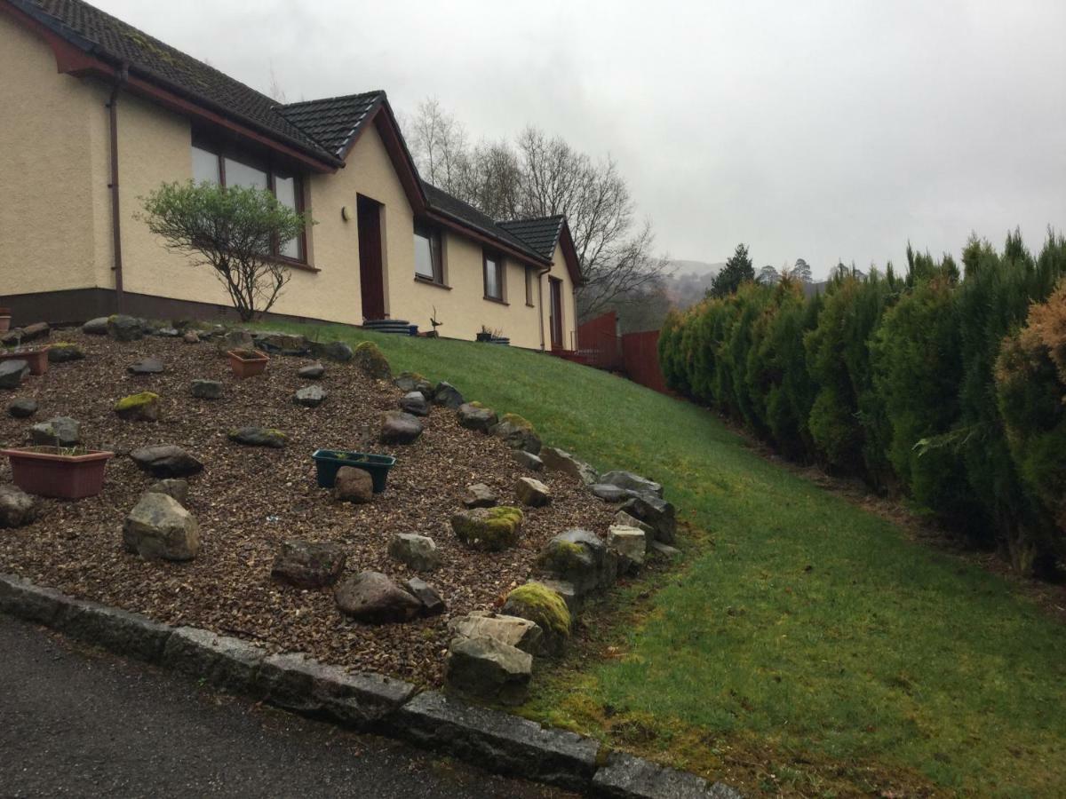 The Steadings Cottage Кинлохливен Экстерьер фото